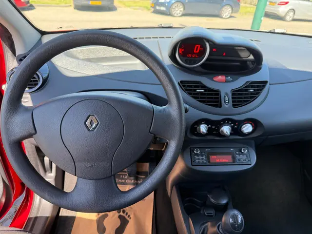 Renault Twingo 1.2 16V Parisienne 2013 Benzine 15