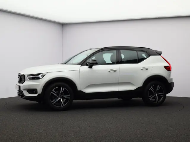 Volvo XC40 T2 Automaat R-Design 2021 Benzine 27