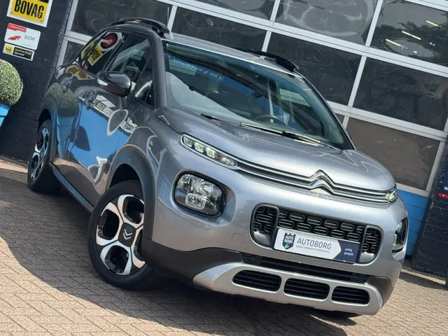 Citroën C3 Aircross 1.2 PureTech S&S Shine 2019 Benzine 32