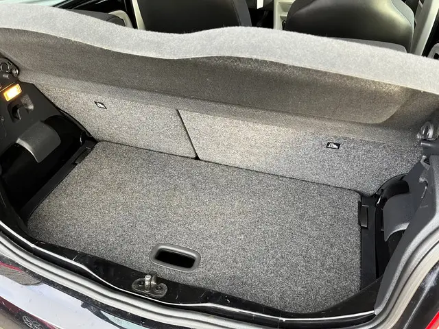 SEAT Mii 1.0 Style Intense BLUETOOTH/ PDC 2019 Benzine 7