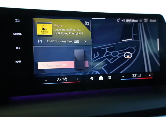 BMW 1 Serie 120 2024 Benzine 14