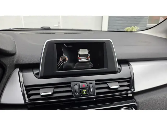 BMW 2 Serie Active Tourer 218i 2014 Benzine 17