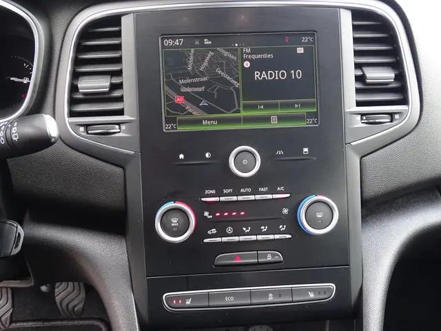 Renault Mégane Estate 1.2 TCe Limited 2017 Benzine 23