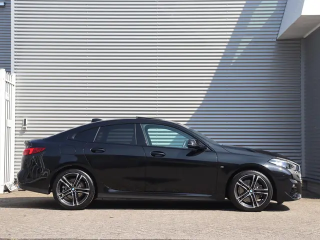 BMW 2 Serie Gran Coupé 220i 2024 Benzine 5