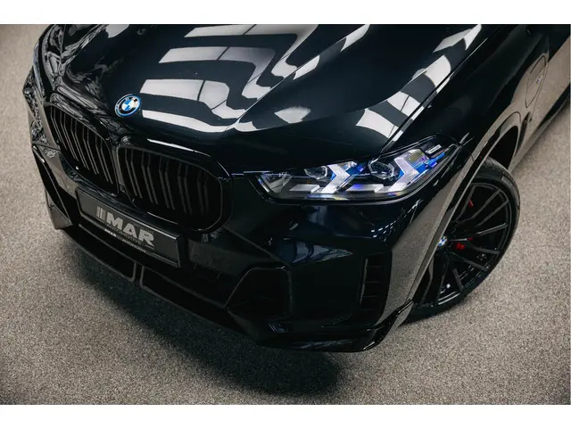 BMW X5 xDrive50e 2023 Hybride Benzine 5