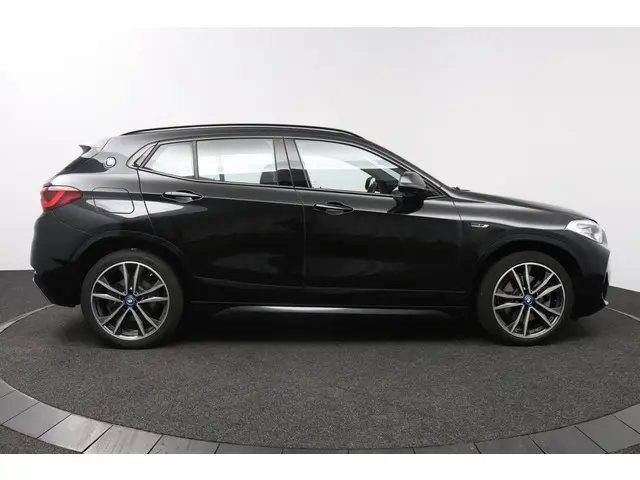 BMW X2 xDrive25e Executive M-Sport 2021 Hybride Benzine 20
