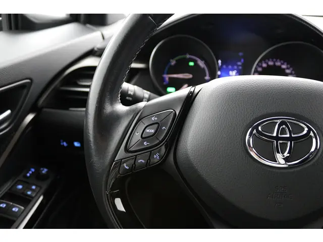 Toyota C-HR 1.8 Hybrid Energy 2018 Hybride Benzine 19