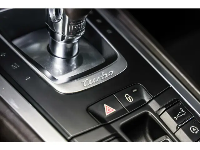 Porsche 911 3.8 Turbo 2013 Benzine 55
