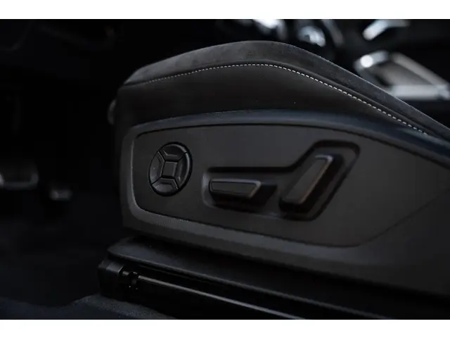 Audi Q3 Sportback S-Line 2020 Benzine 24