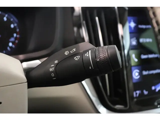 Volvo S60 2.0 B3 Inscription 2022 Benzine 25