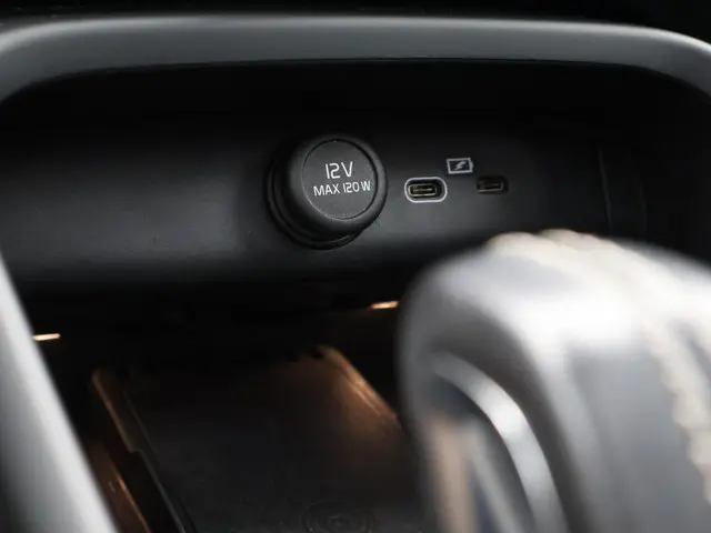 Volvo XC40 Recharge P8 AWD R-Design 2020 Elektrisch 20