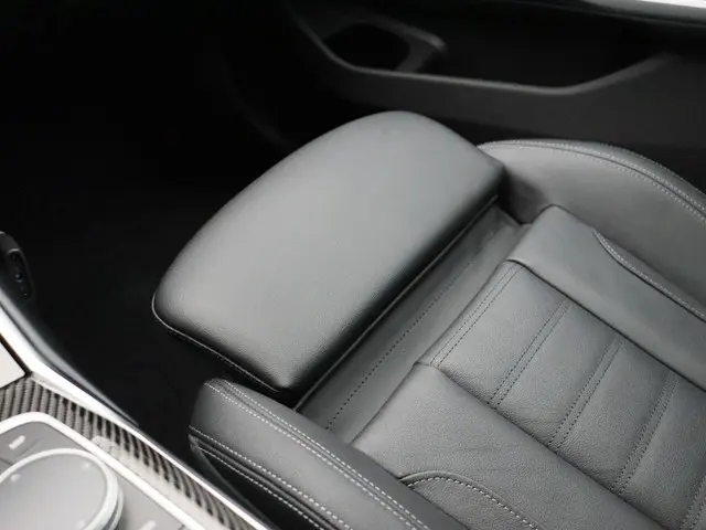 BMW 3 Serie Sedan 320e 2025 Hybride Benzine 20