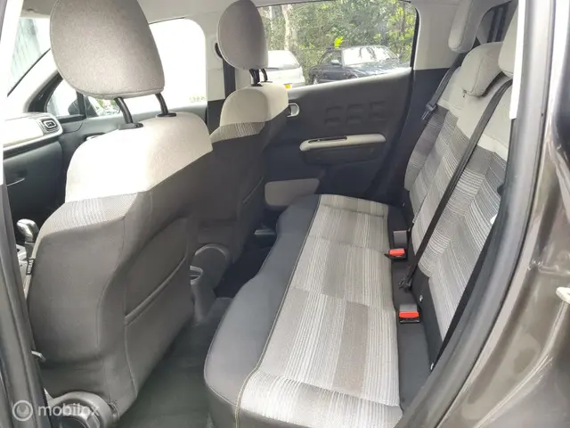 Citroën C3 1.2 PureTech ELLE 2018 Benzine 8