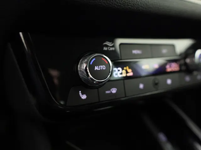 Škoda Kamiq 1.0TSI/115PK Selection DSG 2025 Benzine 8