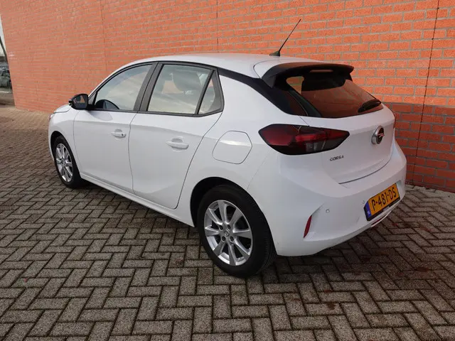 Opel Corsa 1.2 Edition 2022 Benzine 30