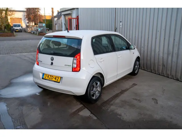 Škoda Citigo 1.0 Greentech Sprint 2013 Benzine 14