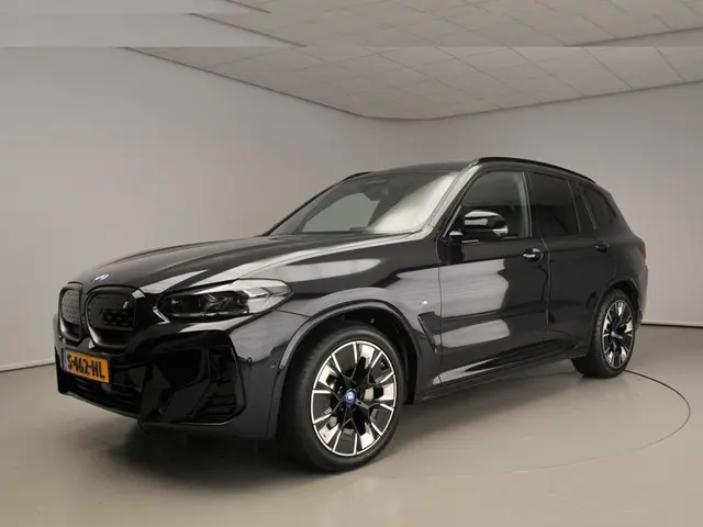 BMW iX3 High Executive 2023 Elektrisch 45