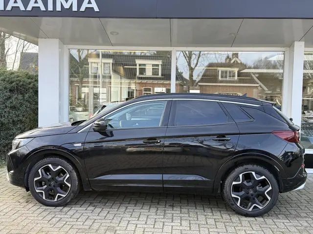 Opel Grandland 1.2 Turbo Ultimate 2024 Benzine 10
