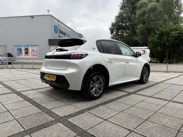 Peugeot e-208 EV Allure 50 kWh Aut. 2020 Elektrisch 6
