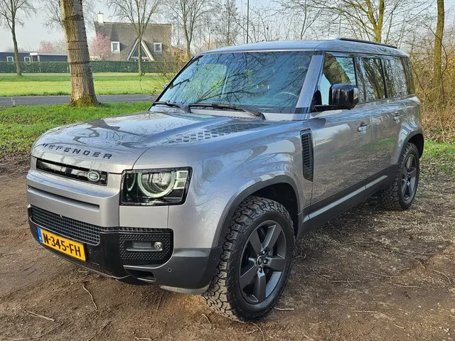 Land Rover Defender 110 2.0 P400e 2021 Hybride Benzine 4
