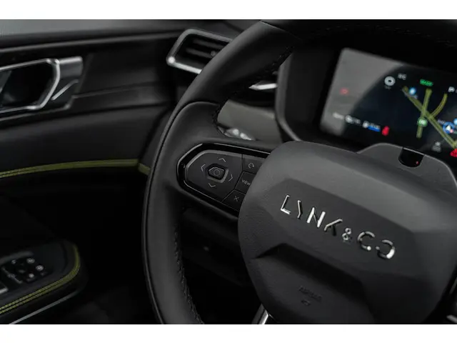 Lynk & Co 01 1.5 Core 2025 Hybride Benzine 21