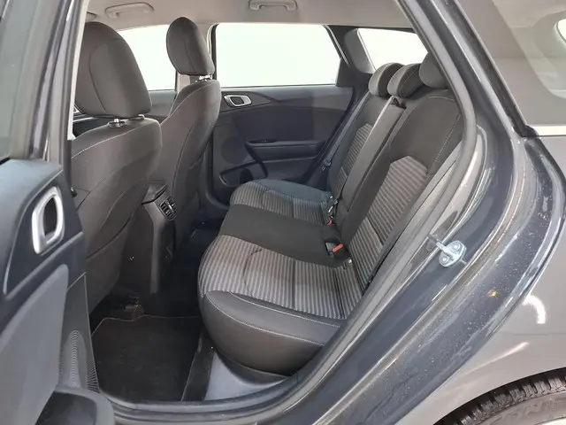 Kia Ceed Sportswagon 1.0 T-GDI DYNAMICLINE 2024 Benzine 6