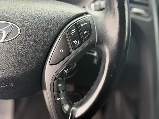 Hyundai i30 1.6 GDi Comfort 2016 Benzine 24