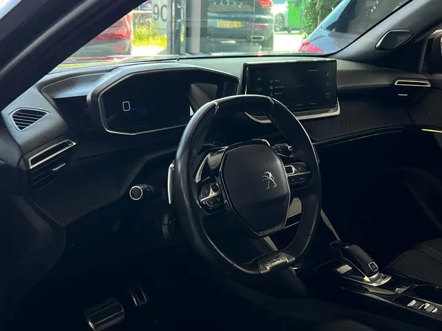 Peugeot 2008 1.2 PureTech GT Pack 2022 Benzine 15