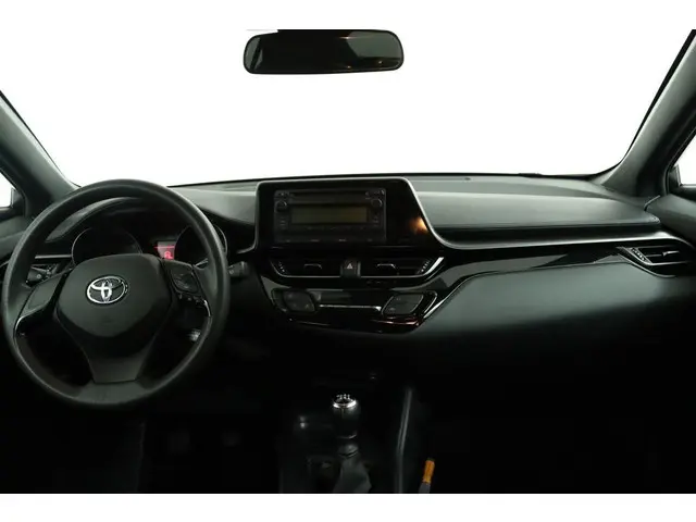 Toyota C-HR 1.2 Comfort 2017 Benzine 4