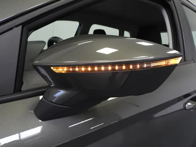 SEAT Arona 1.0 TSI Style 2023 Benzine 28