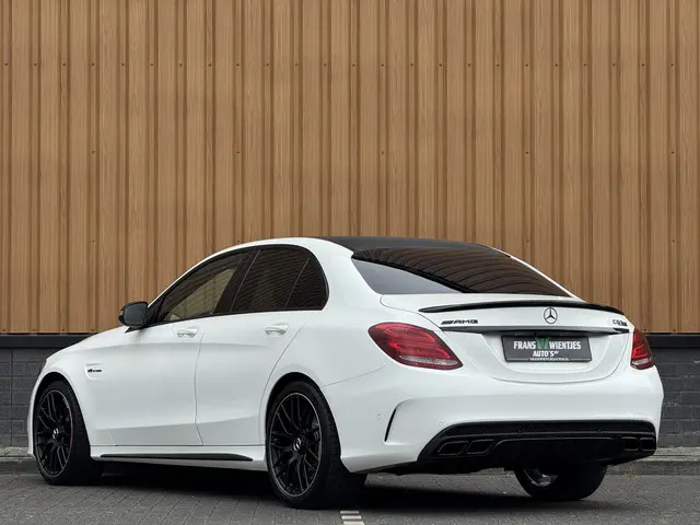 Mercedes-Benz C-Klasse AMG 63 2017 Benzine 7