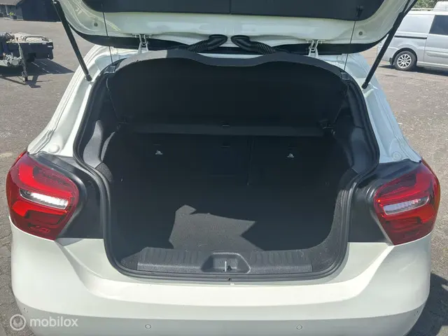 Mercedes-Benz A-Klasse 160 Prestige 2017 Benzine 6
