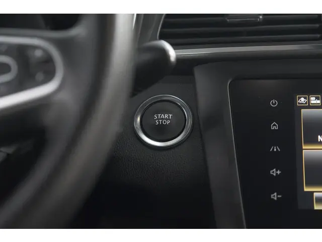 Renault Kadjar TCe 140 Black Edition 2021 Benzine 46