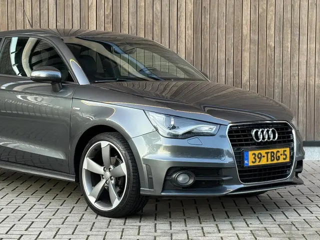Audi A1 1.2 TFSI Pro Line S 2012 Benzine 7