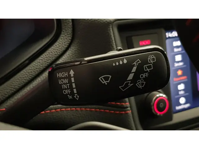 SEAT Ibiza 1.0 TSI 110pk DSG FR 2021 Benzine 22