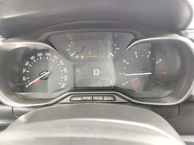 Citroën C3 1.2 PureTech ELLE 2018 Benzine 26