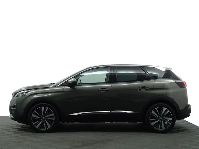 Peugeot 3008 1.2 PureTech GT Line Aut- 2018 Benzine 39