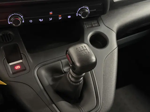 Opel Combo 1.5D L1H1 Standaard 2024 Diesel 30