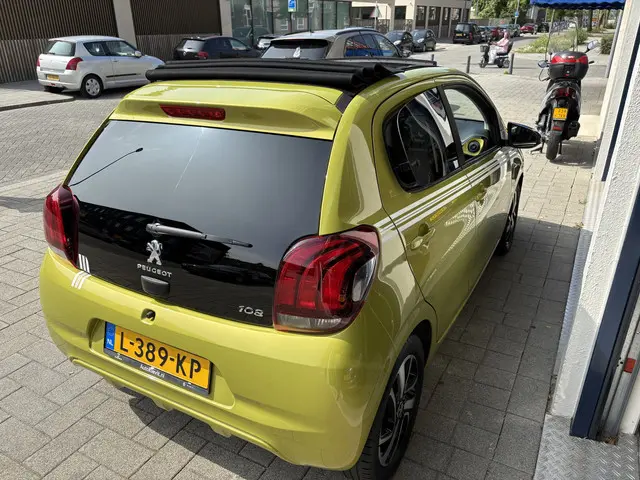 Peugeot 108 1.0 e-VTi Collection TOP! 2019 Benzine 9