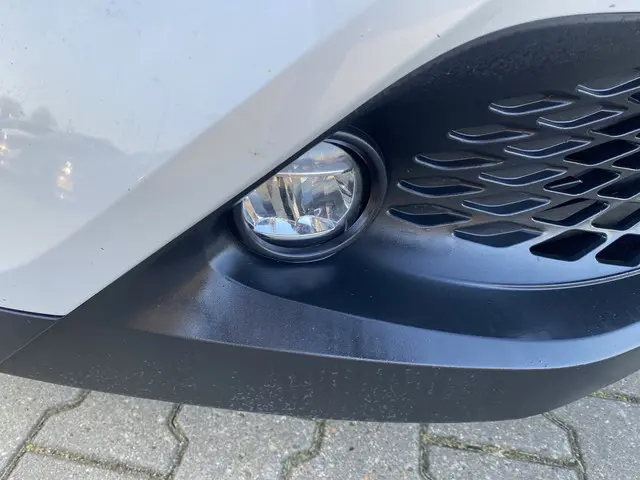 Toyota C-HR 1.8 Hybrid Bi-Tone 2018 Hybride Benzine 5