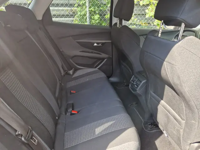 Peugeot 3008 1.2 PureTech Crossway 2019 Benzine 16