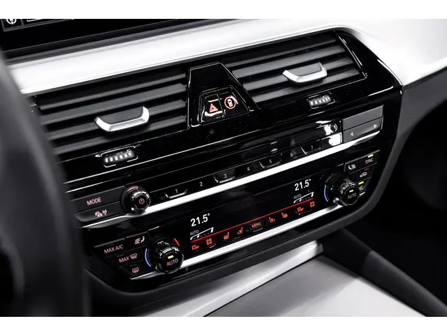 Alpina B5 Bmw alpina touring allrad 2021 Benzine 28