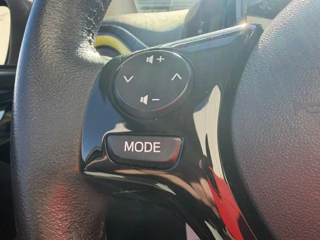 Peugeot 108 1.0 e-VTi Allure TOP! 2019 Benzine 18