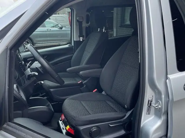 Mercedes-Benz Vito 114 CDI Lang DC Comfort 2020 Diesel 19