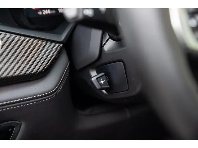 BMW X6 xDrive40i High Executive M Sport 2020 Benzine 48