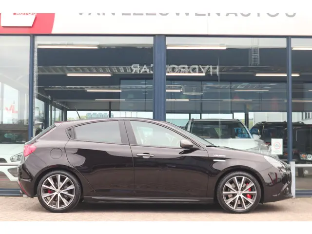 Alfa Romeo Giulietta 1.750 Turbo Veloce 2017 Benzine 11