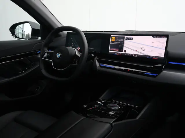 BMW 5 Serie 520i 2024 Benzine 19