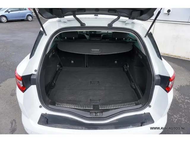 Renault Mégane Estate 1.2 TCe Bose 2017 Benzine 8