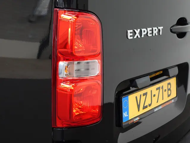 Peugeot Expert 2.0 BlueHDI 145PK L3 Automaat 2023 Diesel 9