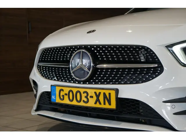 Mercedes-Benz A-Klasse 180 AMG Line 2020 Benzine 15